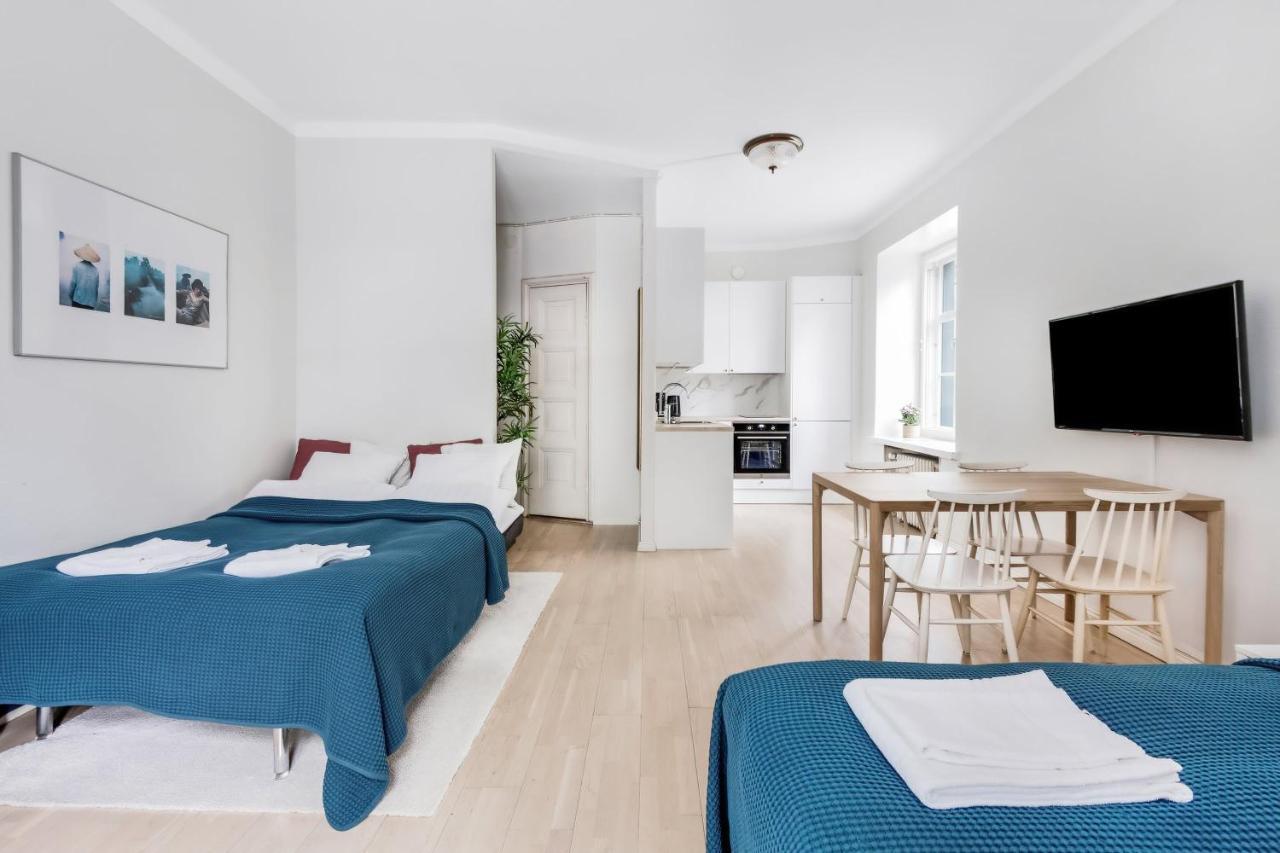 Wehost Modern Scandinavian Studio In Trendy Kallio Хельсинки Экстерьер фото